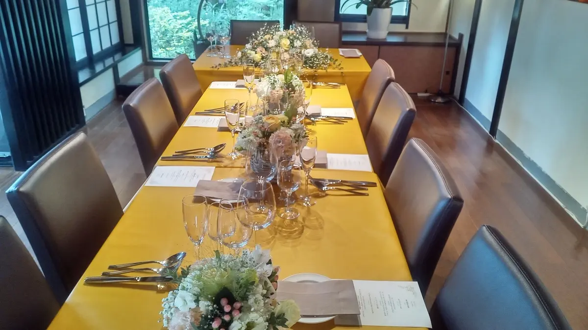 Au depart Cinq fersで結婚式