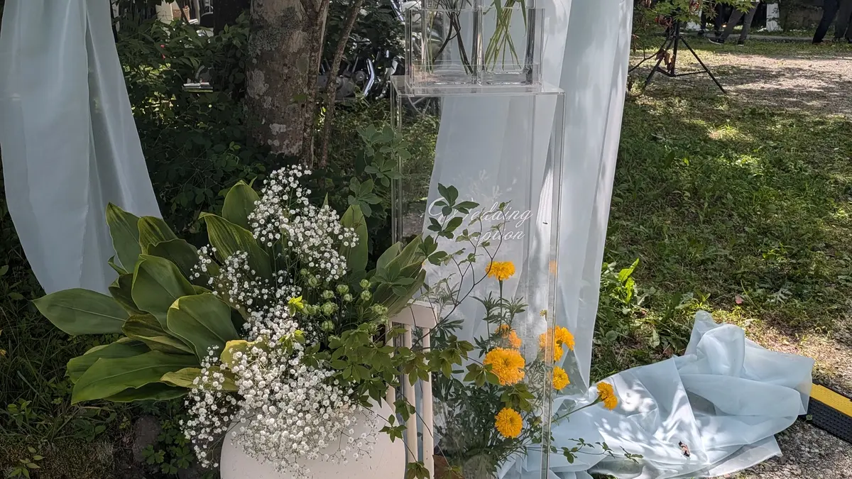 Au depart Cinq fersで結婚式